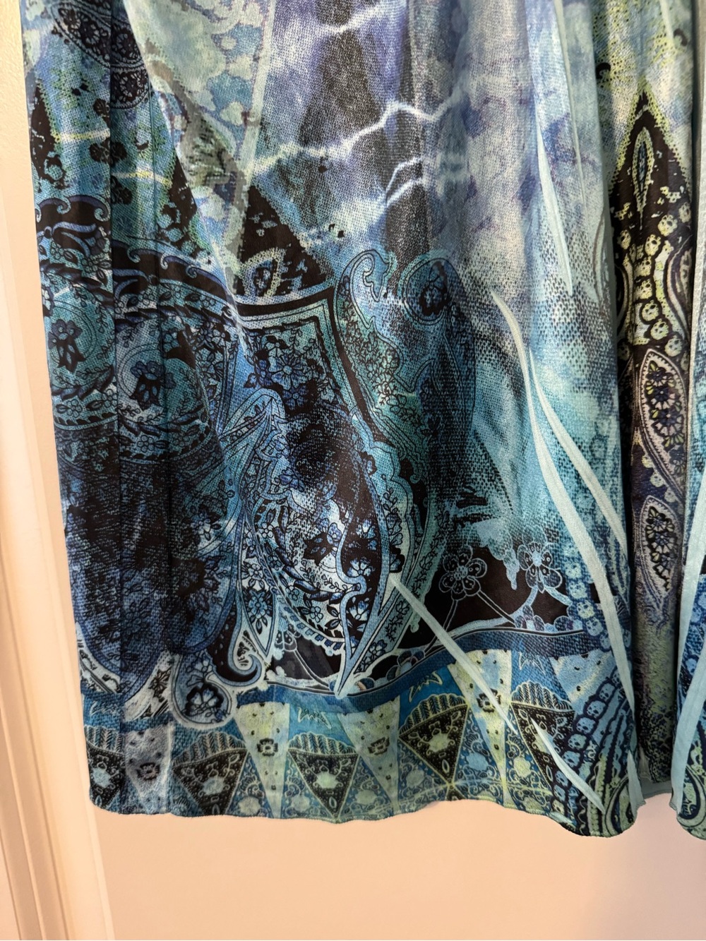 Apt. 9 Teal and Navy Embellished V-Neck Short Sleeve Tunic - Picture 5 of 11